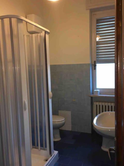 La Casa Di Aurora Apartment Ivrea Bagian luar foto